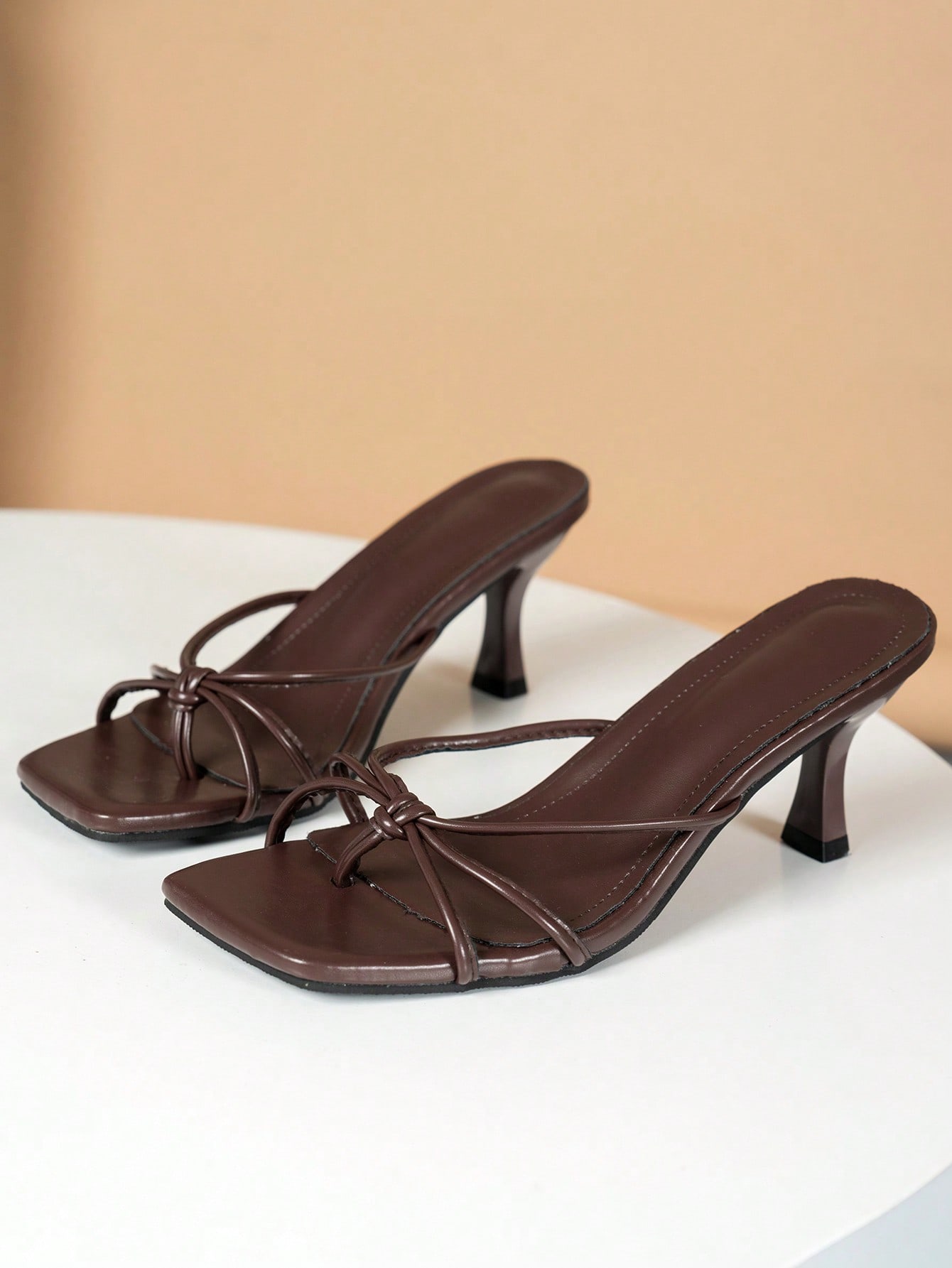 Womens Crisscross Multi Strap  - огляд і ціна Sandal Strappy Heeled